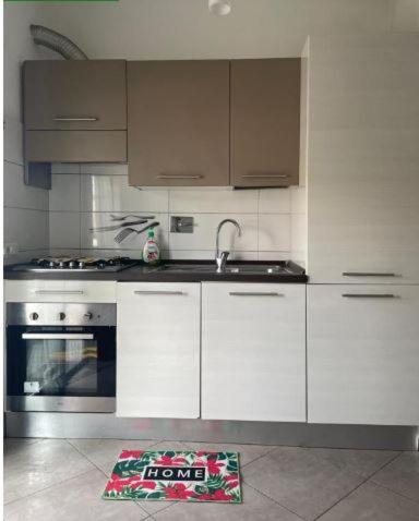 Апартаменты Dolcecasaleogiu Con Parcheggio Coperto Gratuito Vitinia Экстерьер фото